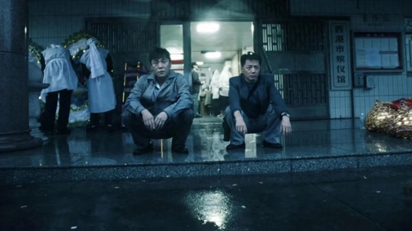 牛顺网 《扫毒风暴》邓工的“消失”暗示卢少骅黑化，他的这句嘱咐是关键